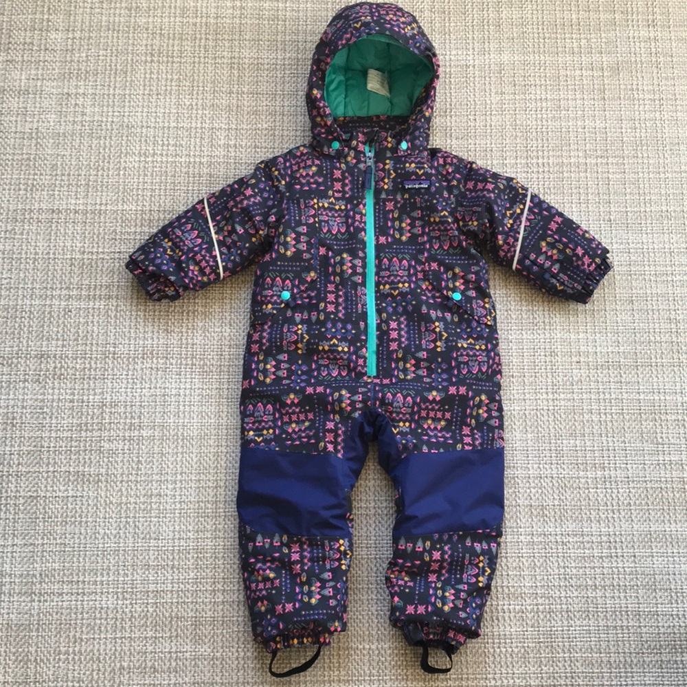 Patagonia Snowsuit (size 12-18m)